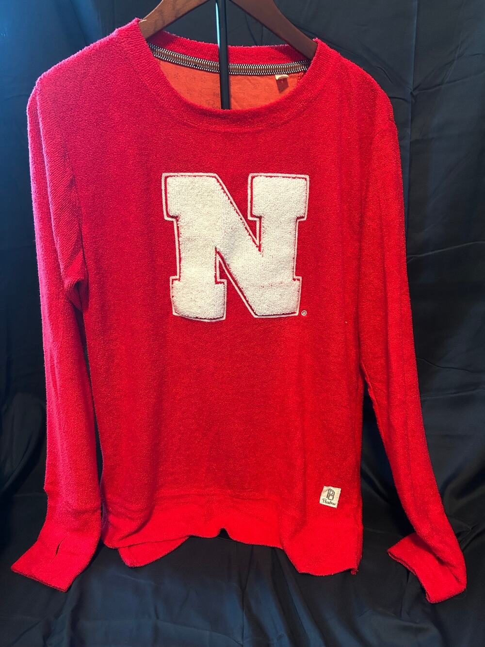 Pressbox Nebraska Cornhuskers Chenille N Red Sweatshirt Women’s Medium
